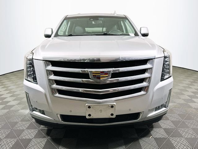 Used 2019 Cadillac Escalade ESV Premium Luxury image 3