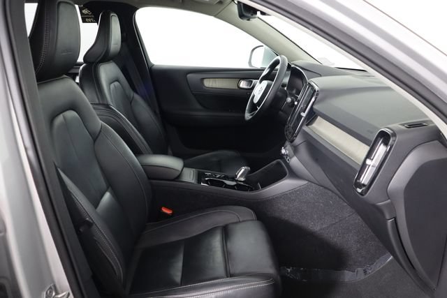 Used 2019 Volvo XC40 T5 Inscription AWD/4WD image 16