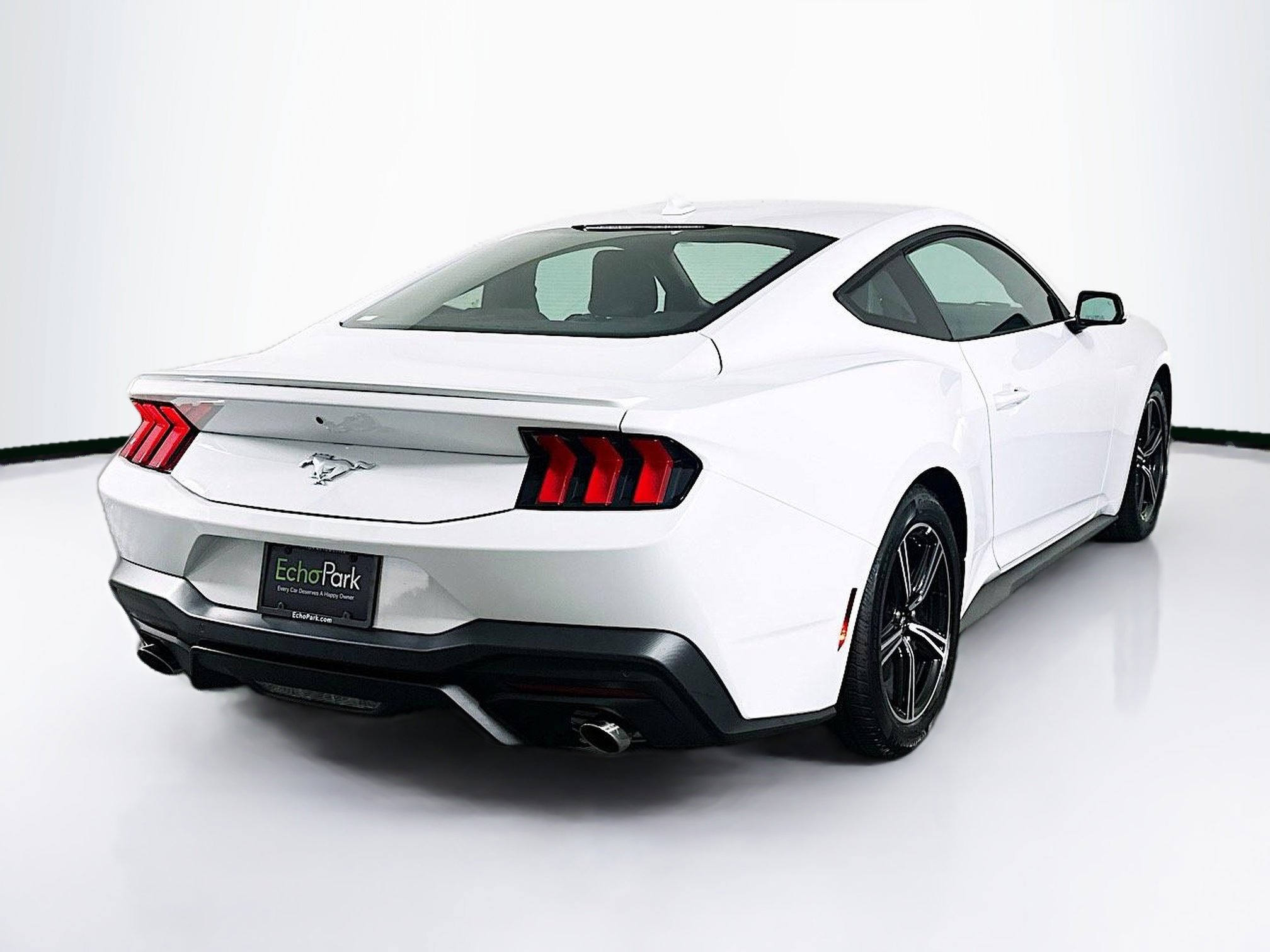 Used 2024 Ford Mustang Premium image 9
