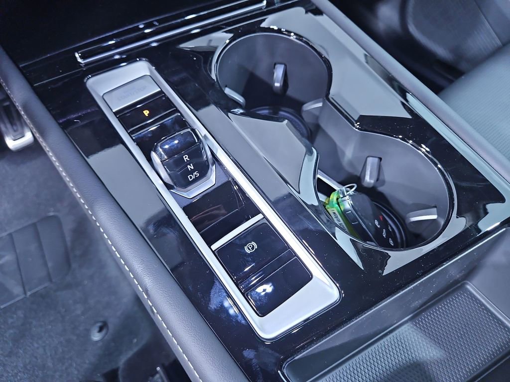 New 2026 Volkswagen Atlas SEL Premium R-Line image 24