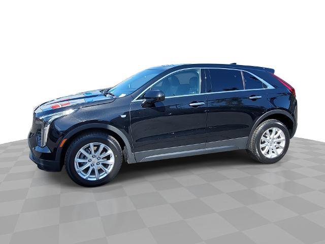 Used 2023 Cadillac XT4 Luxury w/ Cold Weather Package image 1