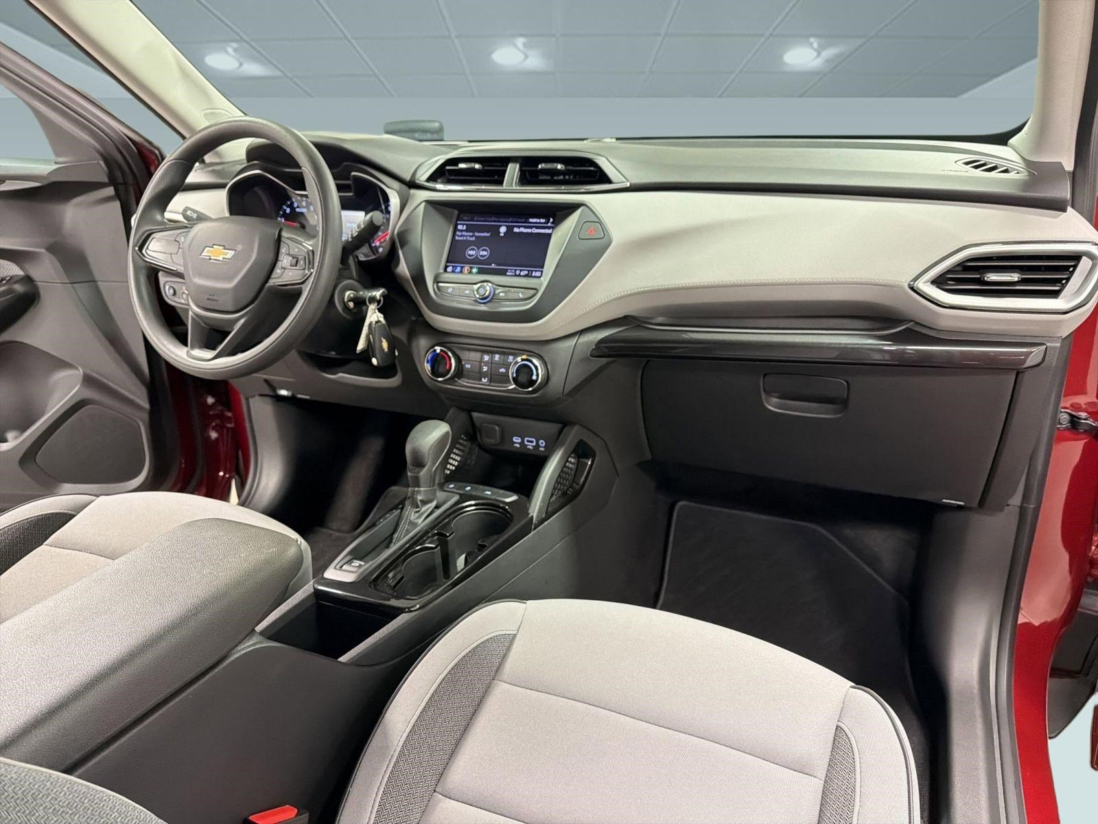 Used 2023 Chevrolet TrailBlazer LS image 28