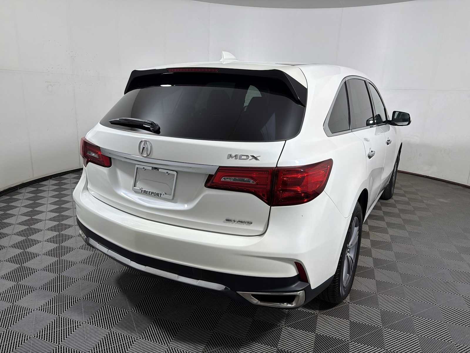 Used 2019 Acura MDX SH-AWD image 6