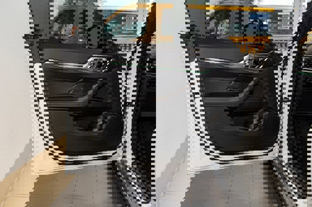 Used 2023 BMW i4 eDrive40 w/ Premium Package RWD image 20