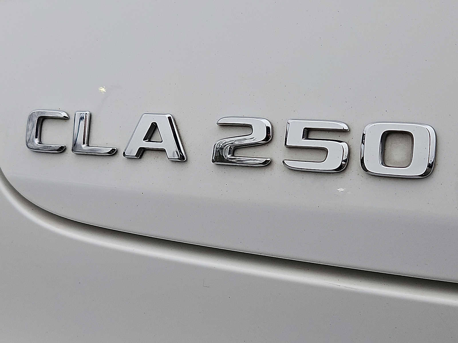 Used 2023 Mercedes-Benz CLA 250 4MATIC image 32