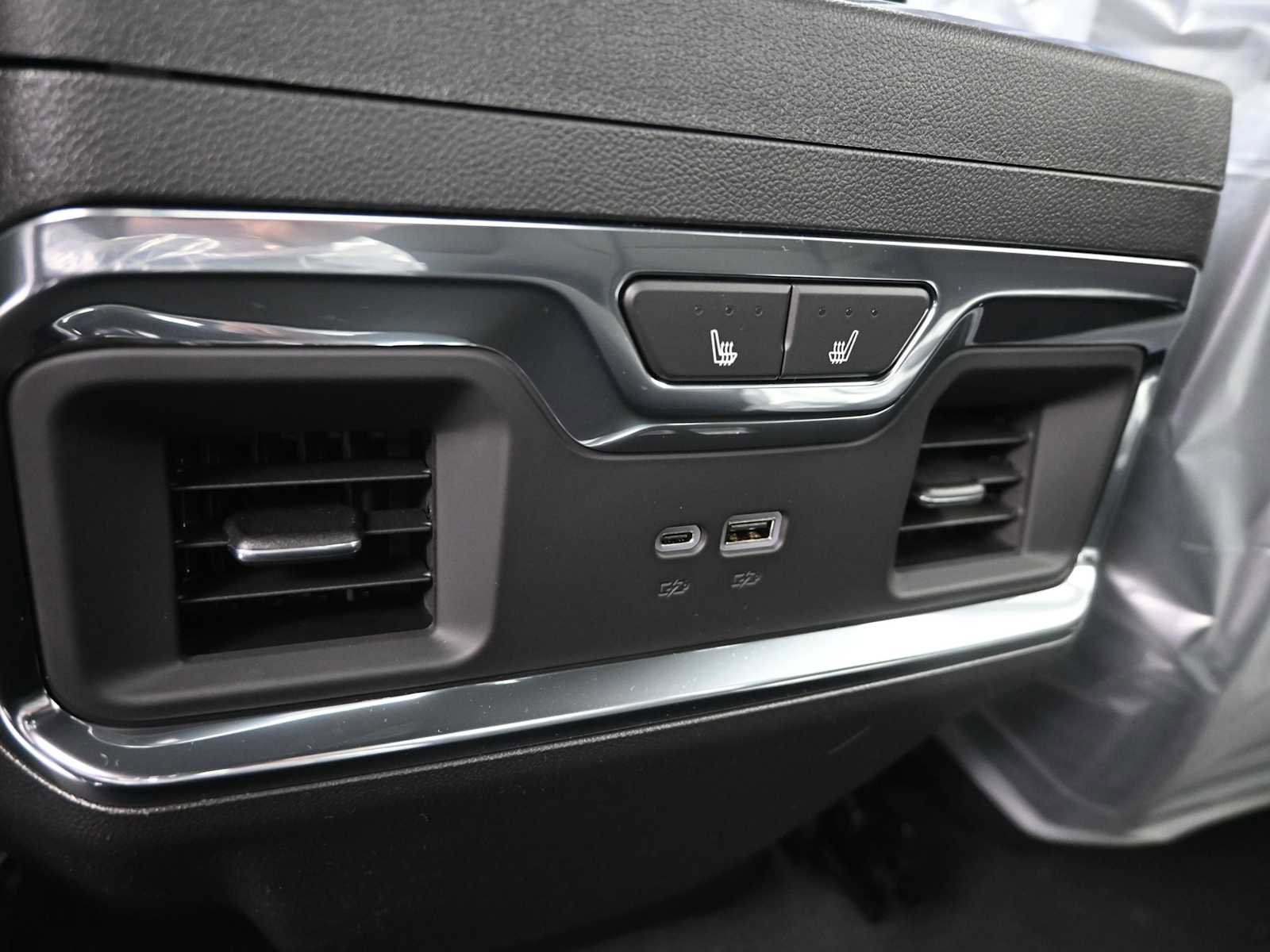 New 2026 GMC Sierra 1500 Denali w/ Denali Reserve Package image 5