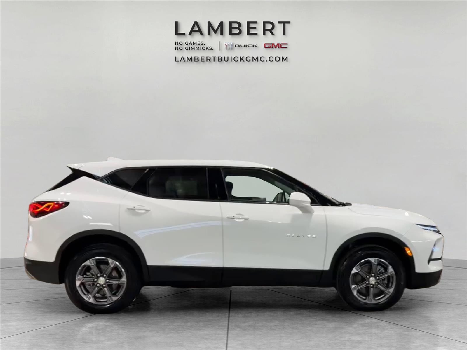 Used 2025 Chevrolet Blazer LT image 6