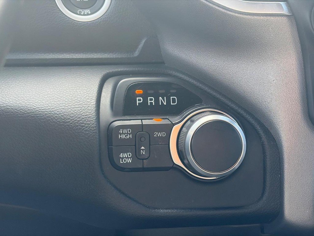 Used 2024 RAM 2500 Big Horn w/ Bed Utility Group image 15