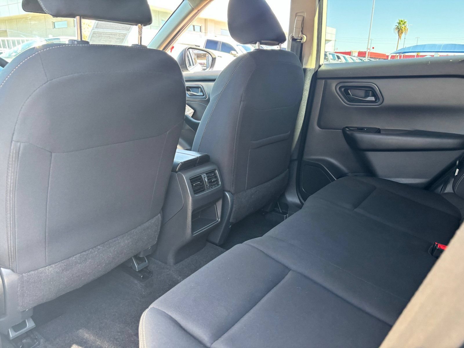 Certified 2024 Nissan Rogue S FWD image 18