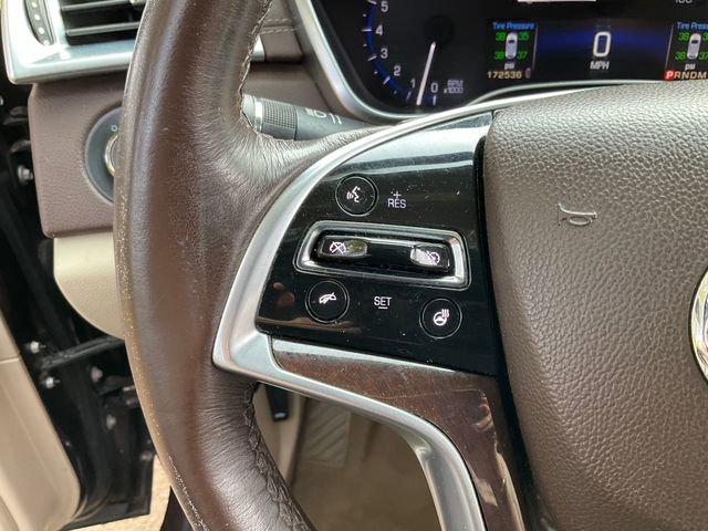 Used 2015 Cadillac SRX Luxury image 12