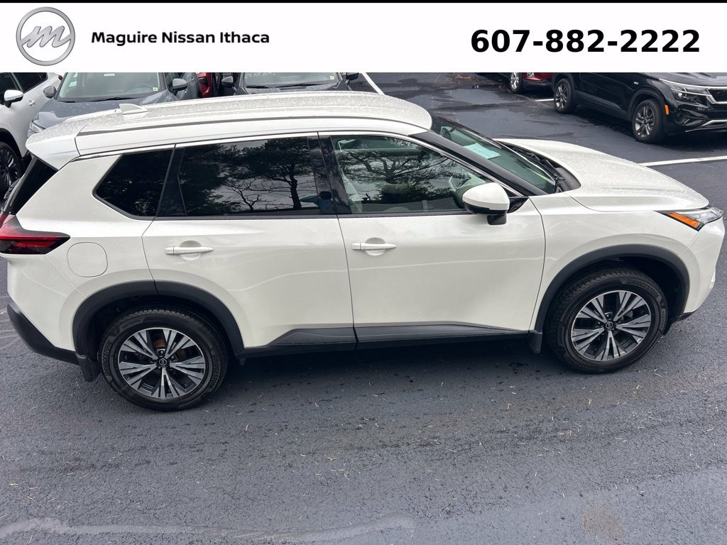 Used 2021 Nissan Rogue SV AWD/4WD image 4