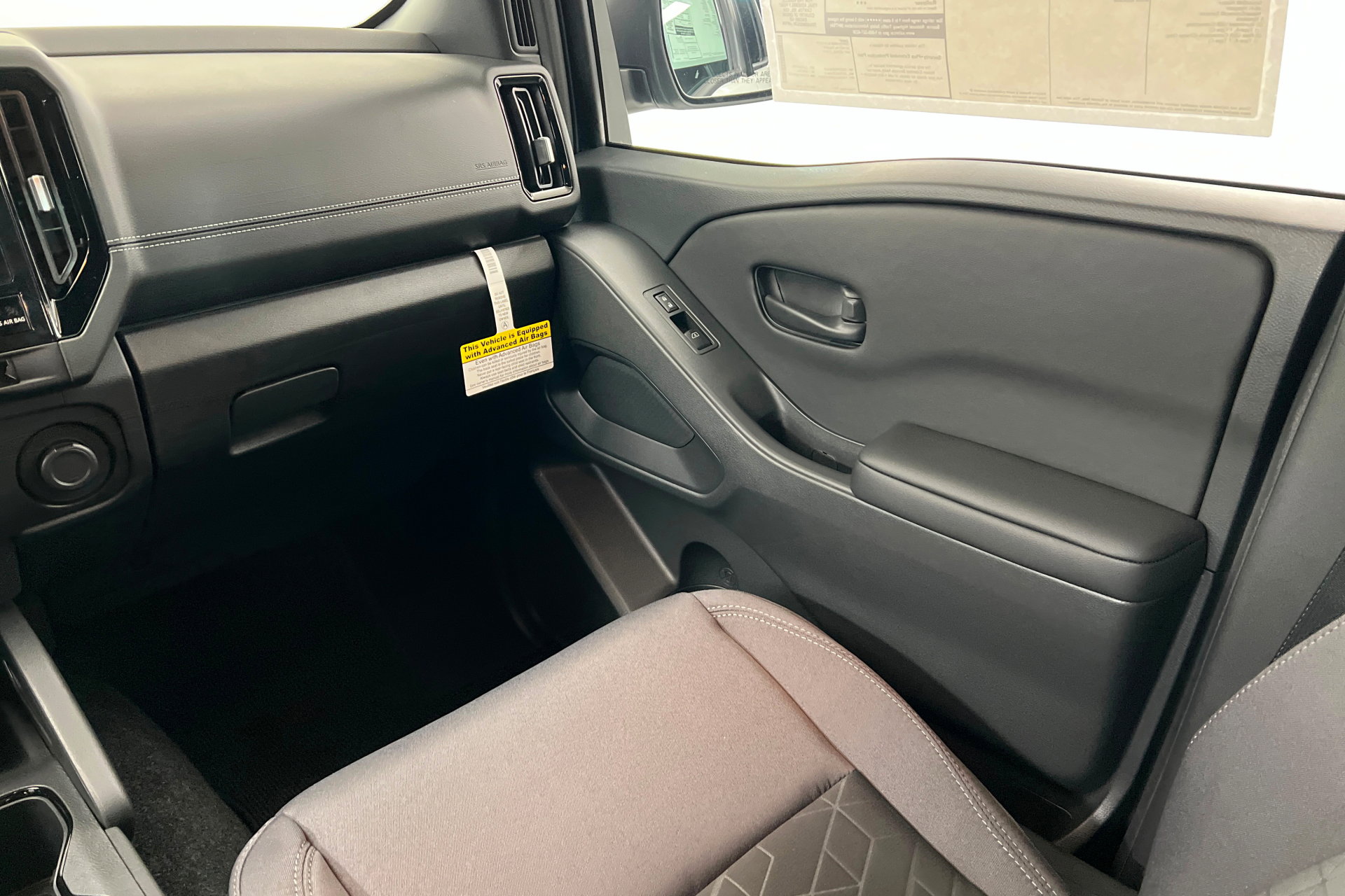 New 2026 Nissan Frontier SV w/ Tow Package image 10