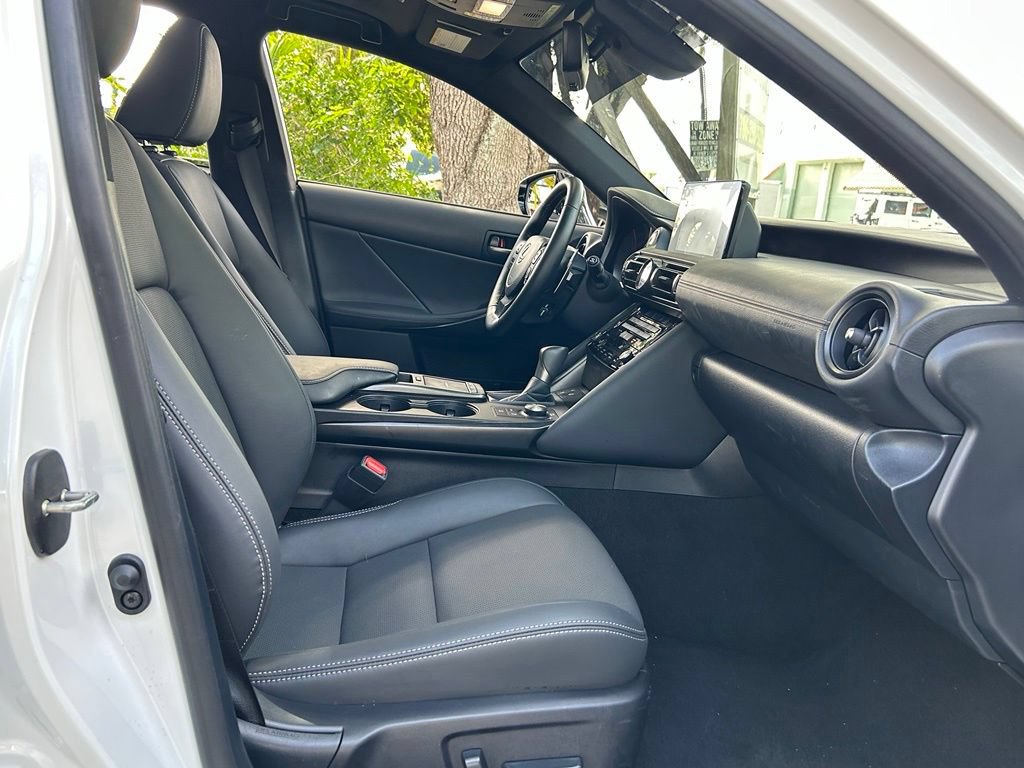 Used 2024 Lexus IS 300 w/ Comfort Package RWD image 47