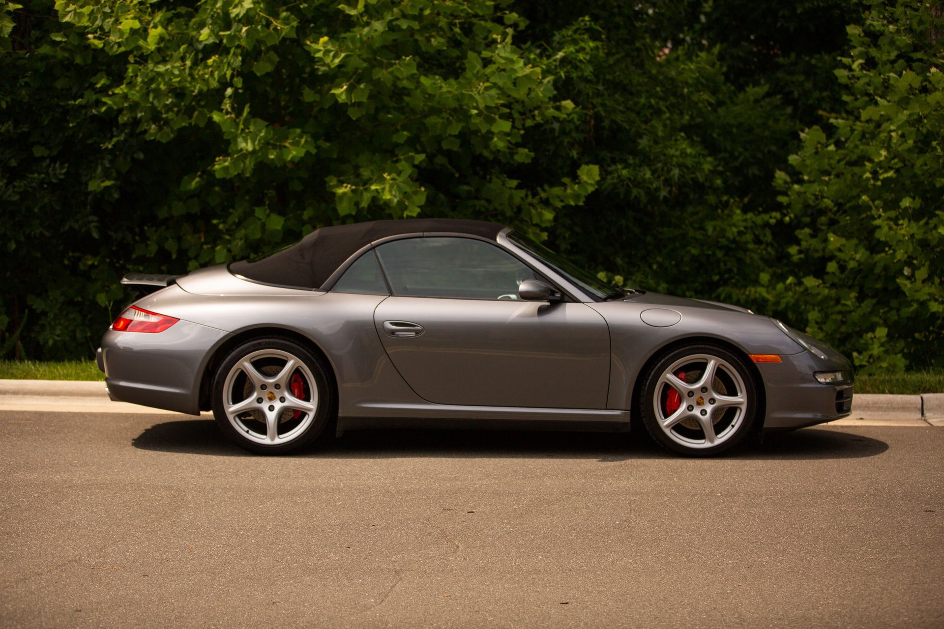 Used 2006 Porsche 911 Carrera 4S AWD/4WD image 10