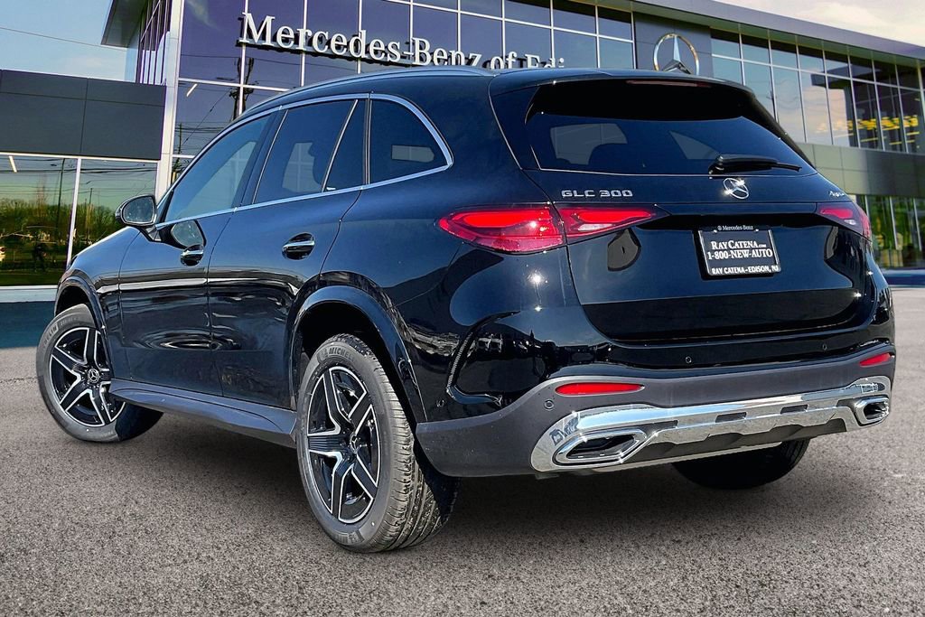 New 2026 Mercedes-Benz GLC 300 4MATIC image 3