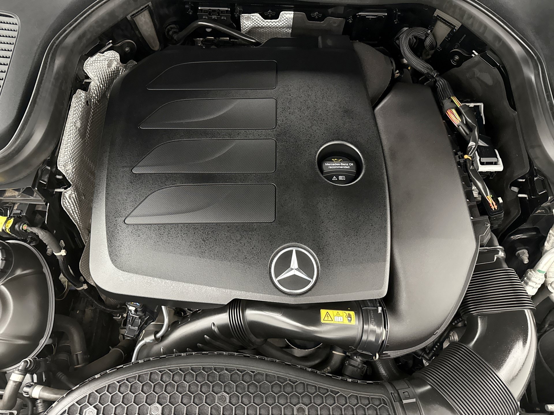 Used 2020 Mercedes-Benz GLC 300 4MATIC image 26