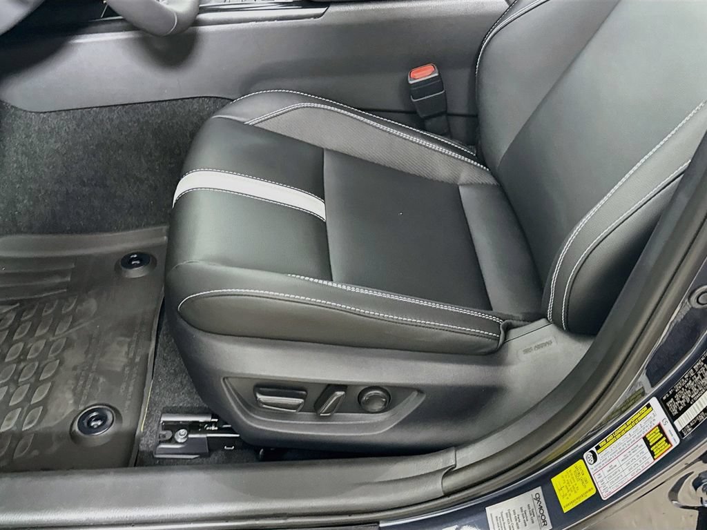 New 2026 Toyota Camry SE w/ Convenience Package FWD image 18