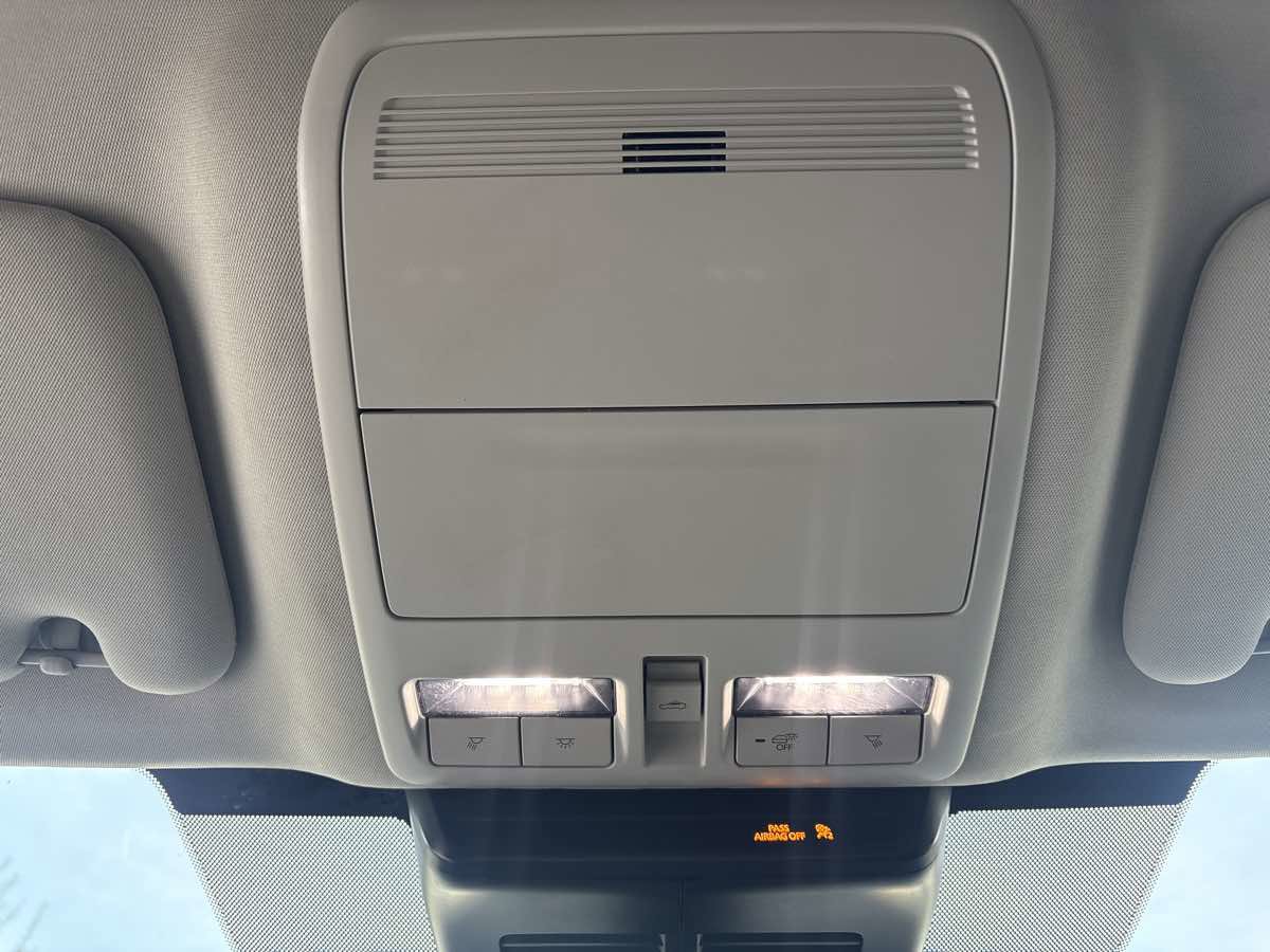 Used 2024 MAZDA CX-90 3.3 Turbo w/ Preferred Plus image 29