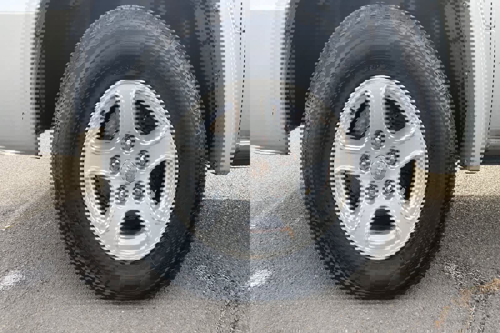 Used 2007 Dodge Dakota SLT image 11