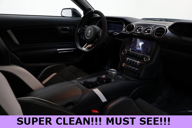 Used 2021 Ford Mustang Shelby GT500 w/ Carbon Fiber Track Pack image 17