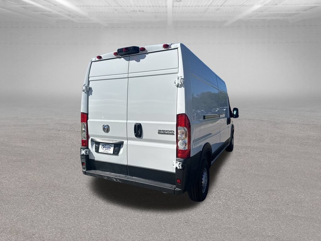 New 2025 RAM ProMaster 2500 w/ Convenience Group FWD image 11