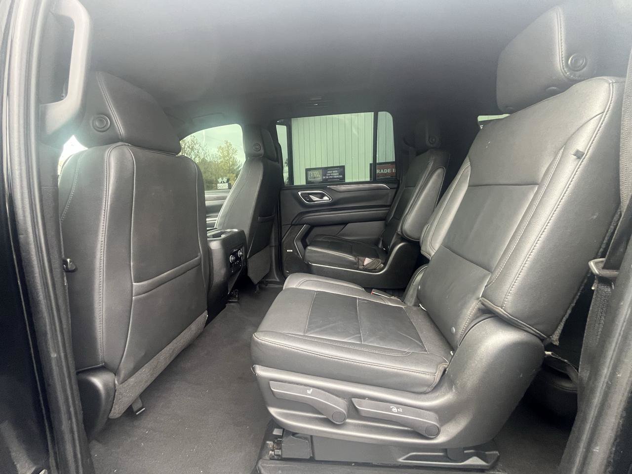 Used 2021 Chevrolet Suburban Z71 AWD/4WD image 19