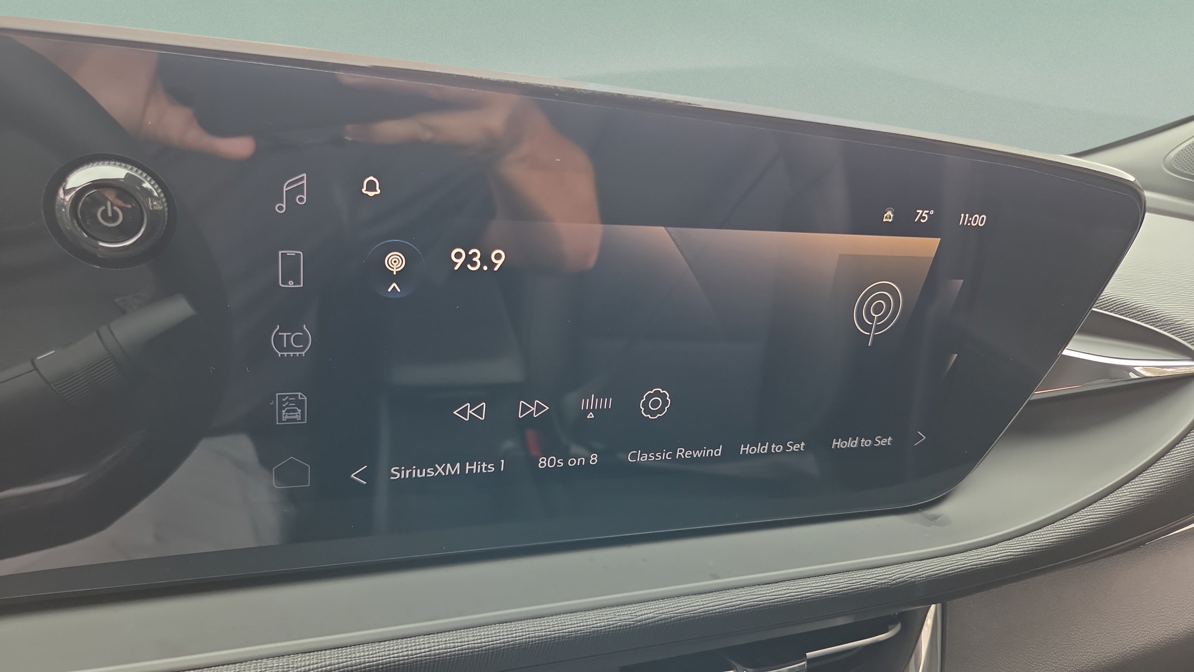 New 2026 Buick Envista Sport Touring w/ Convenience I Package FWD image 18