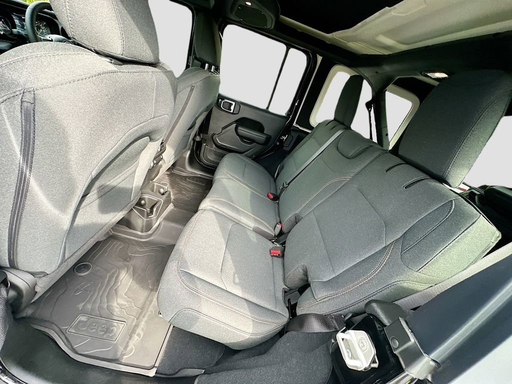 Used 2024 Jeep Wrangler Unlimited Sport w/ Convenience Group image 32