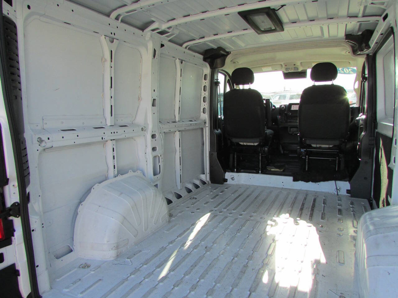 Used 2023 RAM ProMaster 1500 image 25