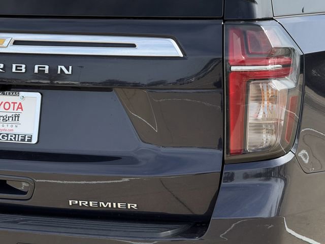 Used 2023 Chevrolet Suburban Premier image 7