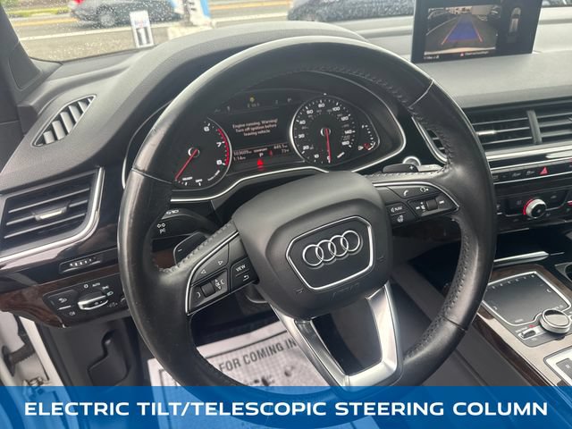 Used 2017 Audi Q7 3.0T Premium Plus w/ Premium Plus Package AWD/4WD image 14