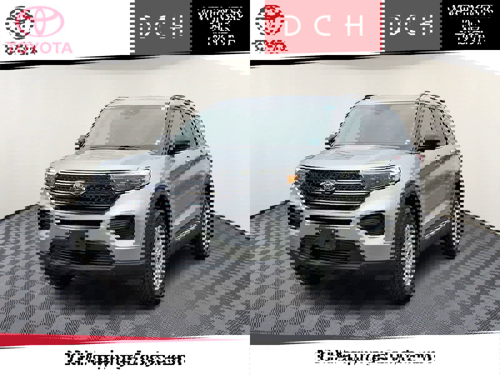 Used 2022 Ford Explorer XLT image 1