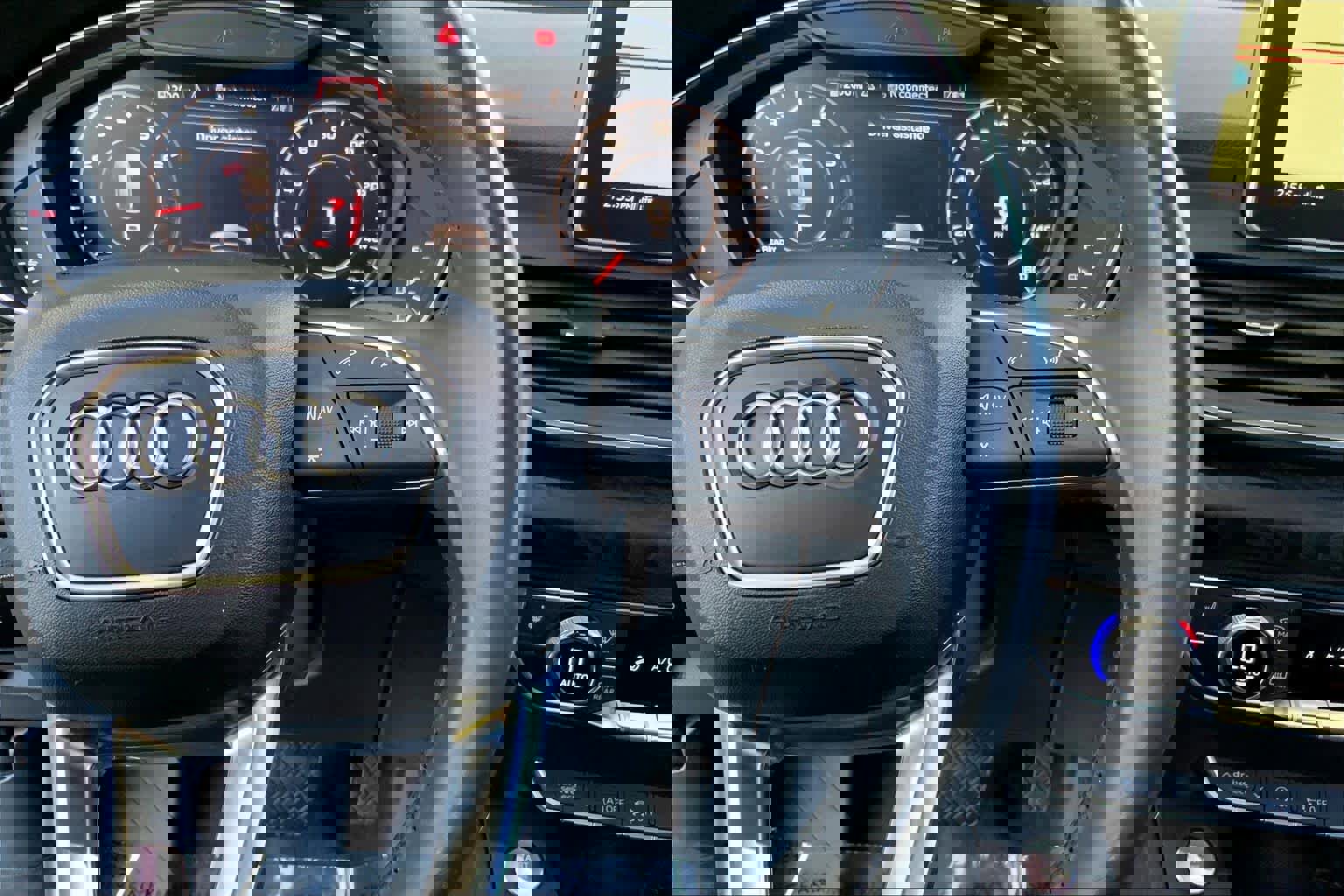 Used 2018 Audi Q5 2.0T Premium Plus w/ Premium Plus Package image 24