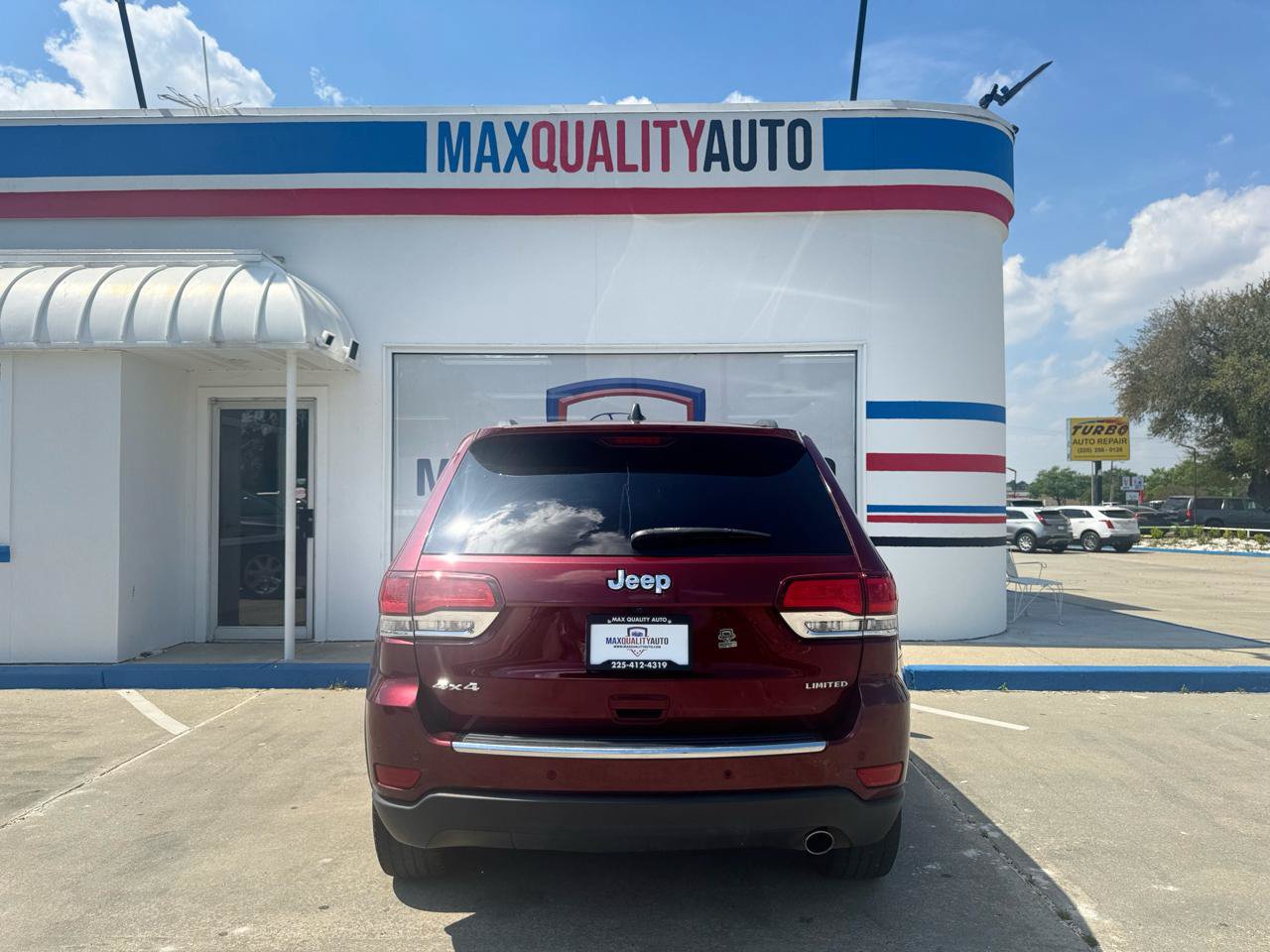 Used 2020 Jeep Grand Cherokee Limited AWD/4WD image 25