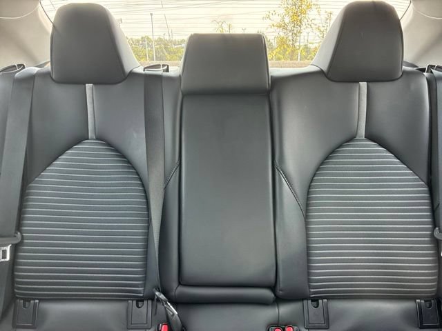 Used 2024 Toyota Camry SE FWD image 32