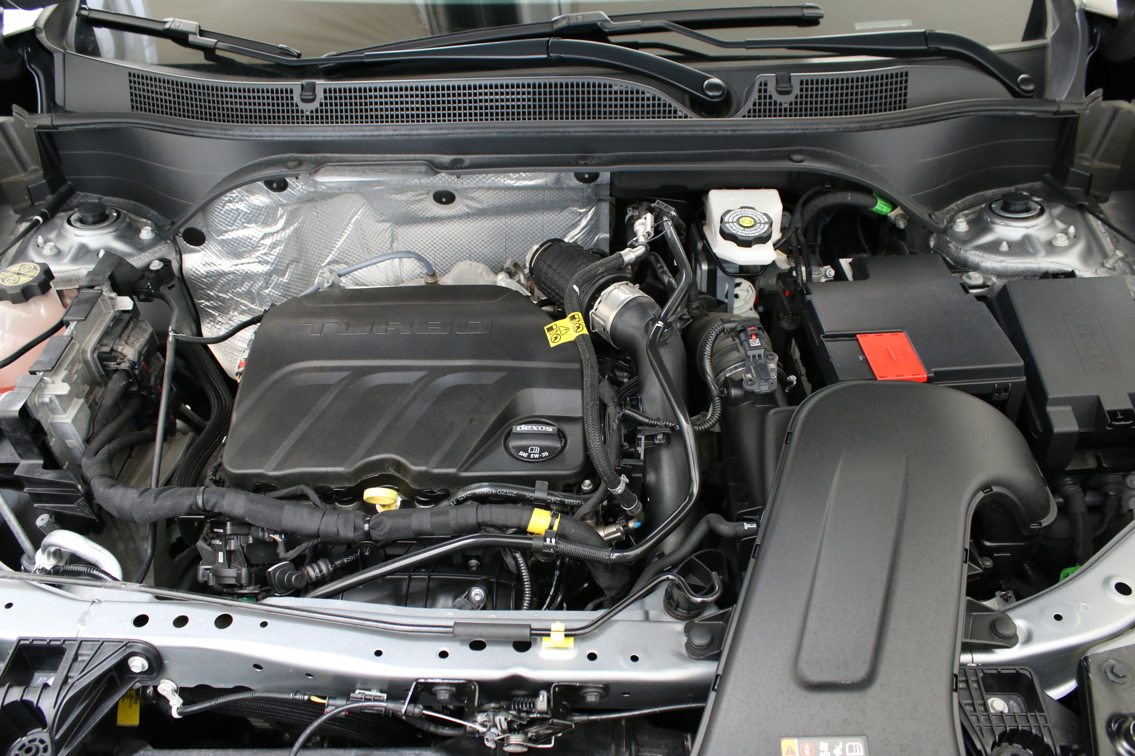 Used 2024 Chevrolet Trax RS w/ Driver Confidence Package FWD image 27