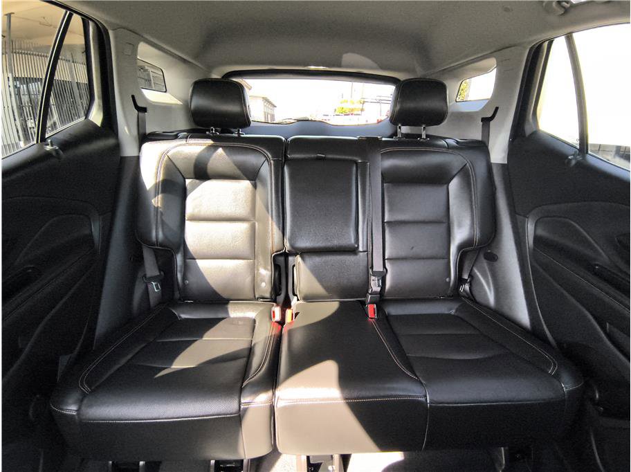 Used 2020 GMC Terrain SLT w/ Preferred Package image 8