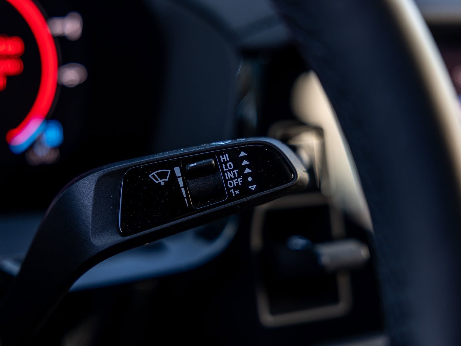 Certified 2025 Porsche Panamera RWD image 51
