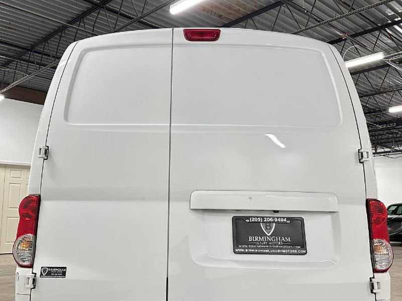 Used 2020 Nissan NV200 SV image 10