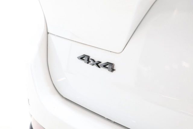 Used 2023 Jeep Grand Cherokee L Summit AWD/4WD image 13