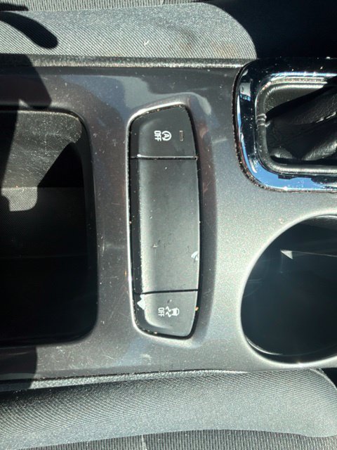 Used 2019 Chevrolet Cruze LT FWD image 22