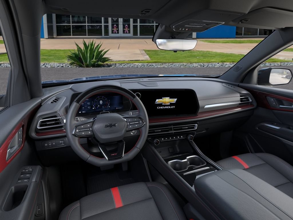 New 2027 Chevrolet Traverse RS w/ LPO, Floor Liner Package FWD image 15