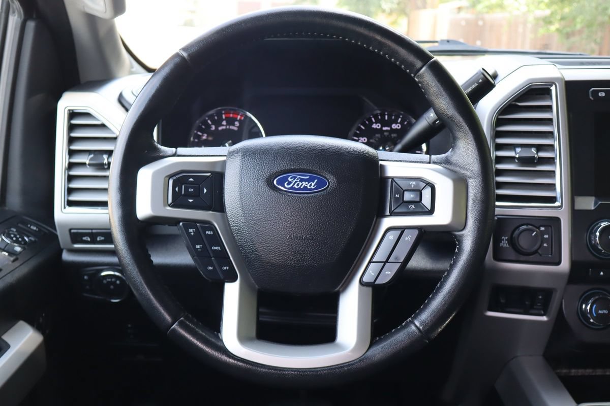 Used 2017 Ford F350 Lariat w/ Chrome Package AWD/4WD image 18