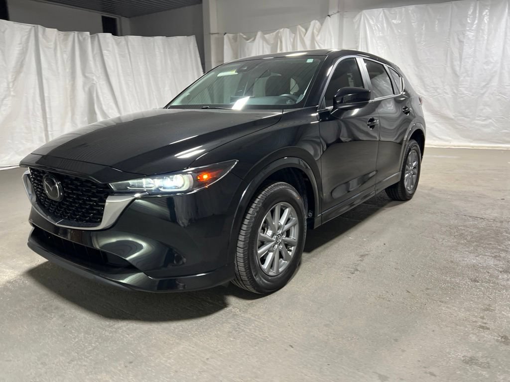 Used 2024 MAZDA CX-5 AWD 2.5 S w/ Preferred Package image 3