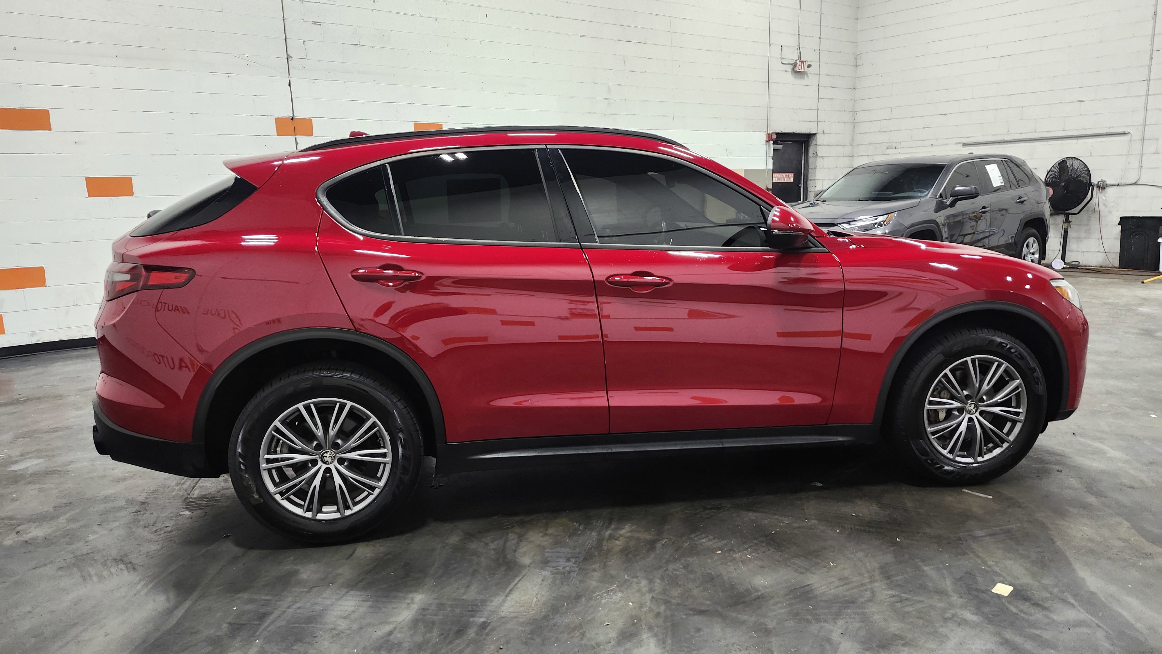 Used 2022 Alfa Romeo Stelvio Sprint image 19