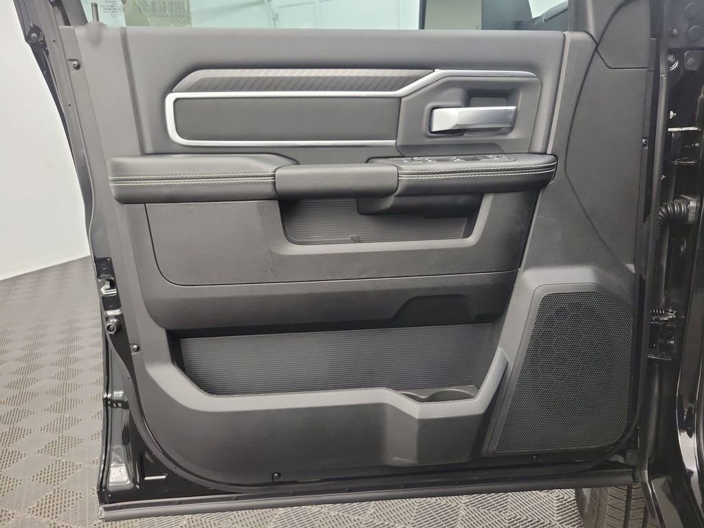 Used 2025 RAM 2500 Big Horn image 18