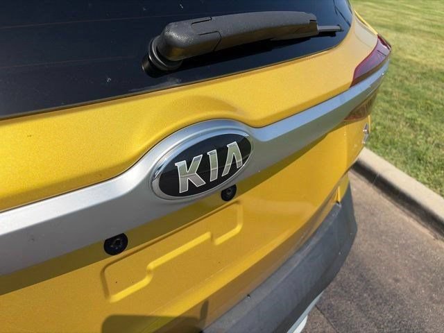 Used 2021 Kia Seltos S AWD/4WD image 47