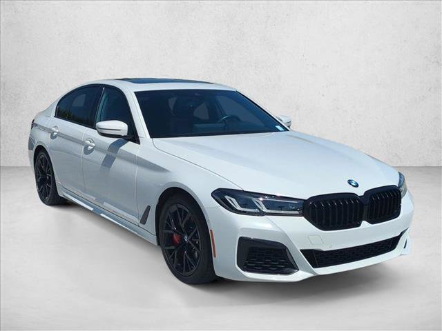 Used 2022 BMW 540i w/ M Sport Package RWD image 3