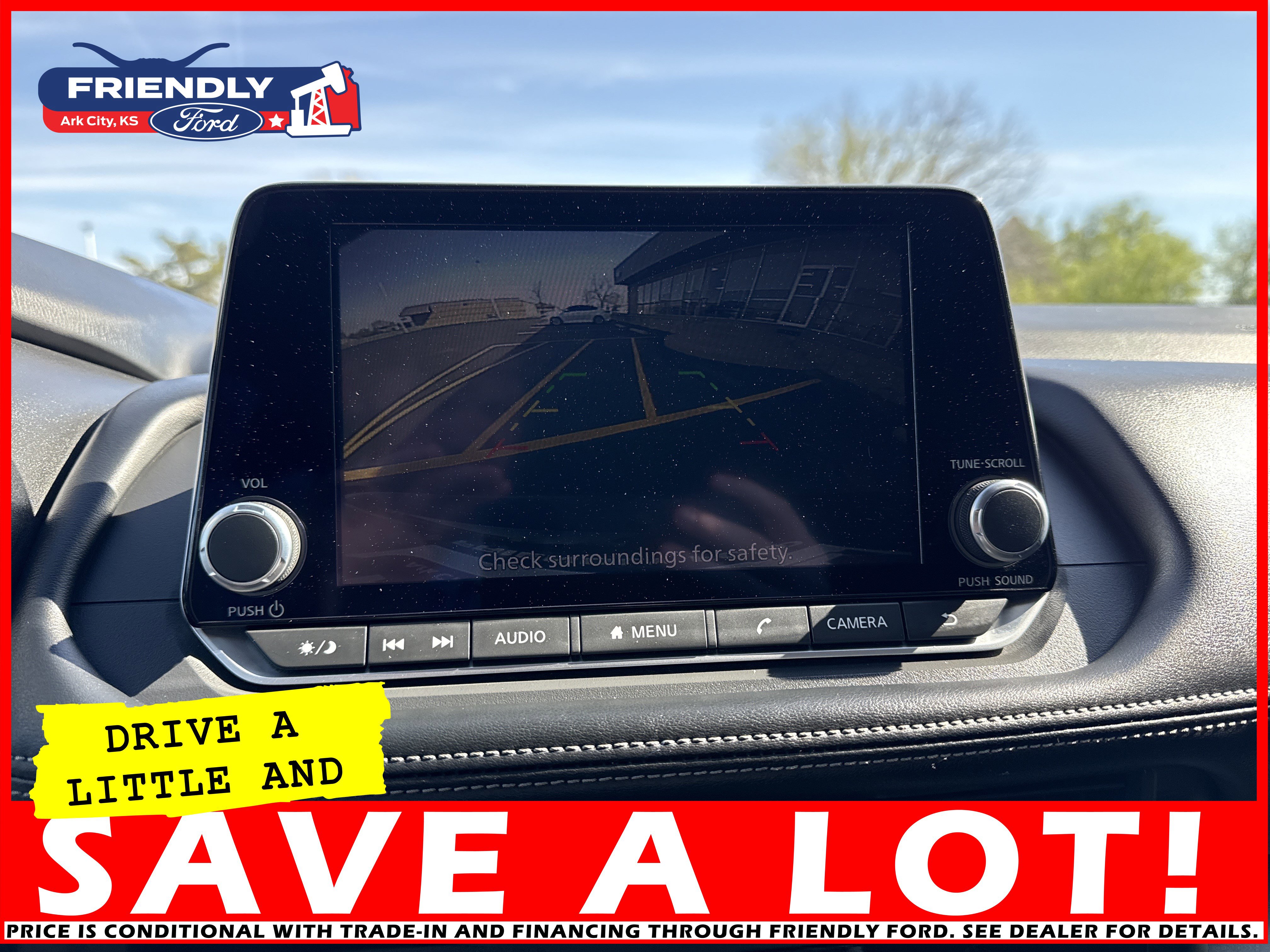 Used 2024 Nissan Rogue SV image 37