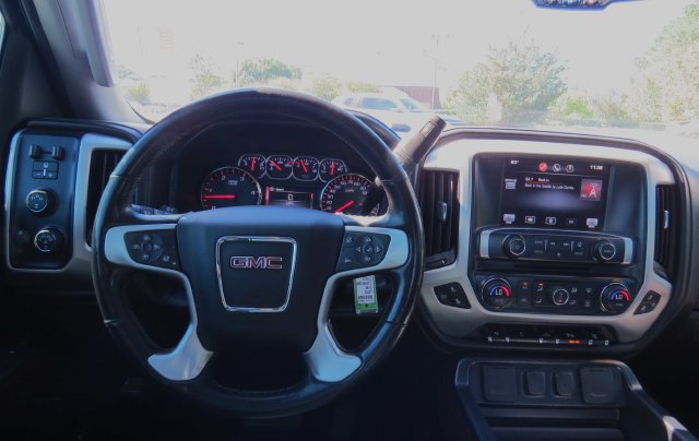 Used 2015 GMC Sierra 2500 SLT w/ Duramax Plus Package AWD/4WD image 17
